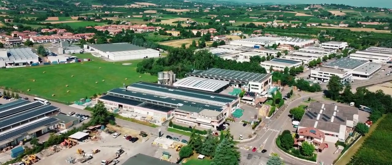 Vista aerea del distretto produttivo di Vignola